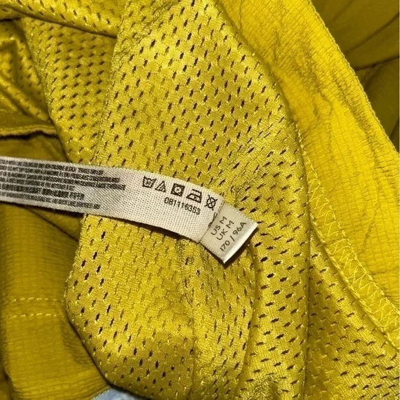 Free people Movement NWOT run wild jacket SIZE MEDIUM - Picture 9 of 10